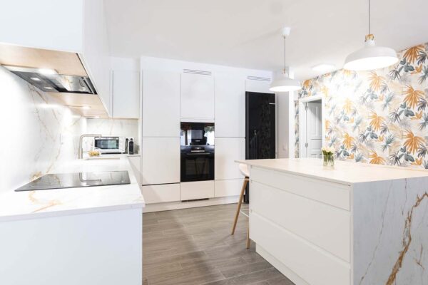 Cocina Nueva en Maspalomas Cocina en Marmol Blanco - Madefor (3)