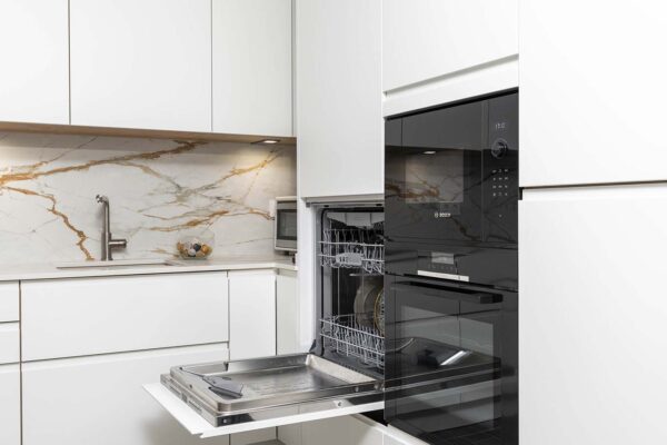 Cocina Nueva en Maspalomas Cocina en Marmol Blanco - Madefor (6)