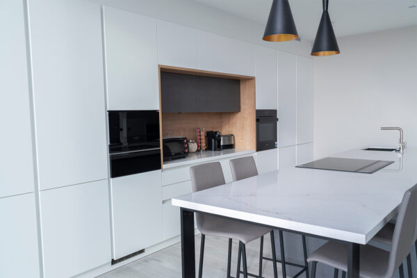 Cocina reformada por Madefor en el Barrio de Las Mesas