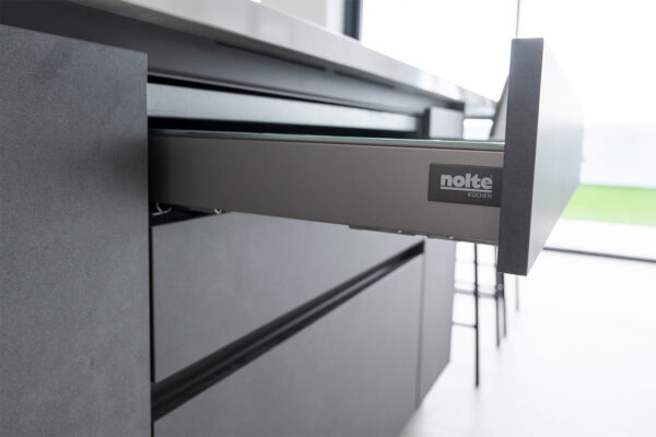 Cocina reformada por Madefor en el Barrio de Las Mesas