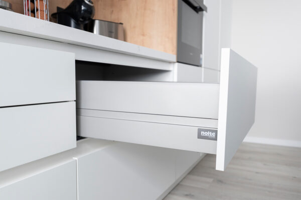 Cocina reformada por Madefor en el Barrio de Las Mesas